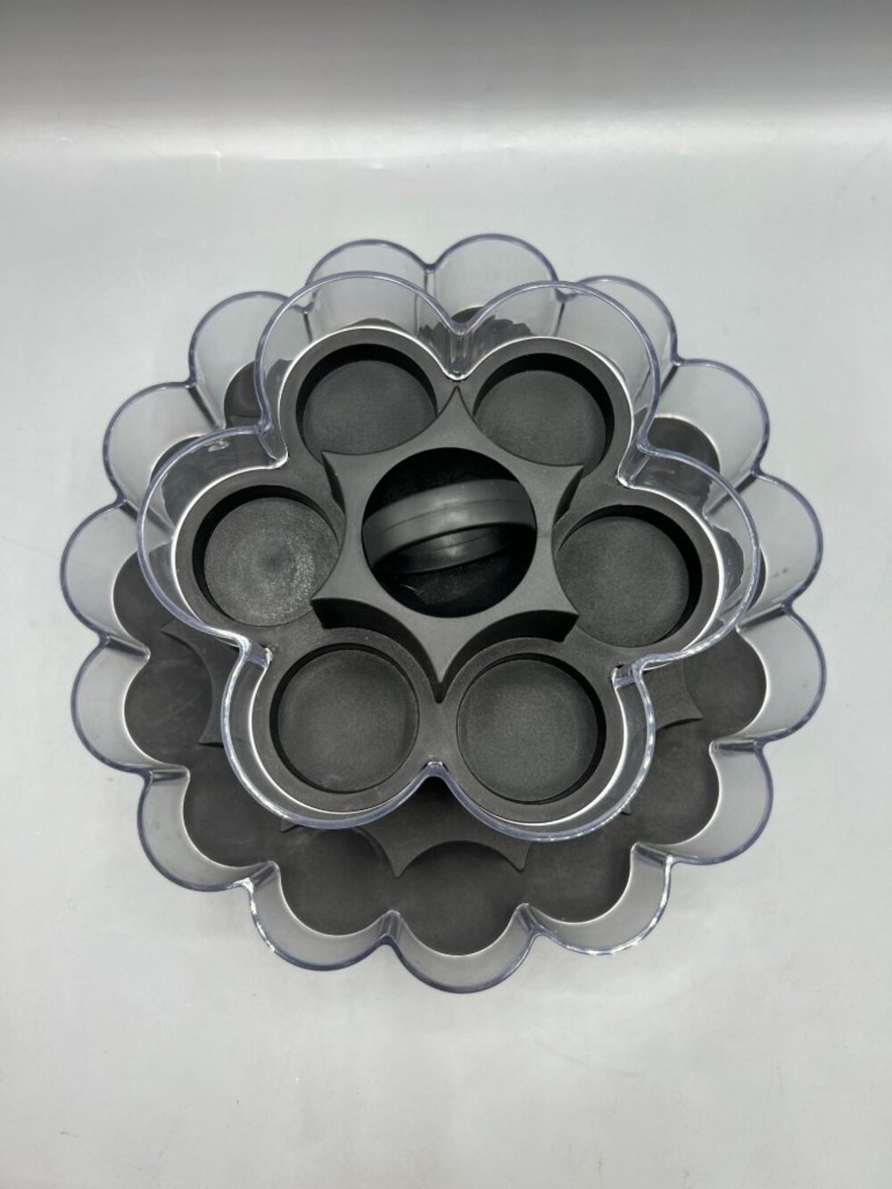 Pampered Chef Spice Turn About Rack Spinning Rotating RETIRED 1632 Black 2 Tier